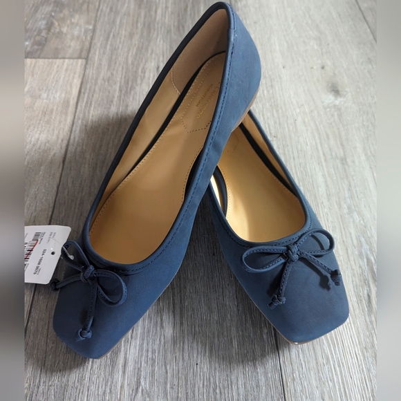 Liz Claiborne Shoes - 🆕 New 🆕 Liz Claiborne Shoes